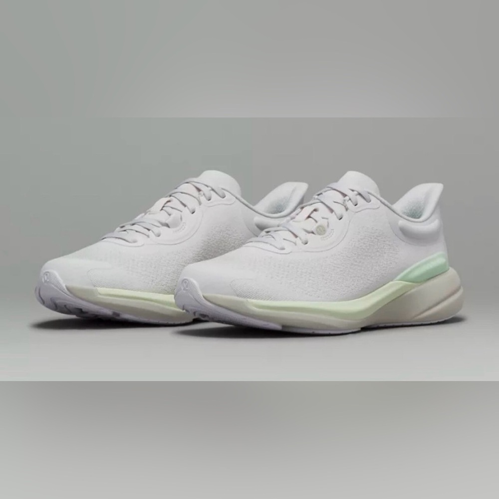 Lululemon Women’s Chargefeel 2 Low Workout Shoe